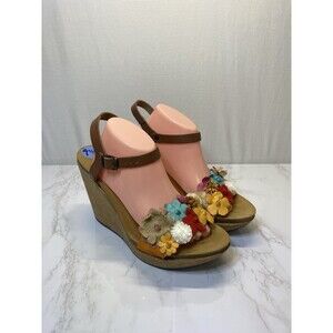 BioStep Women's Leather Floral Applique Wedge Sandals Made In Spain Size US 7.5M